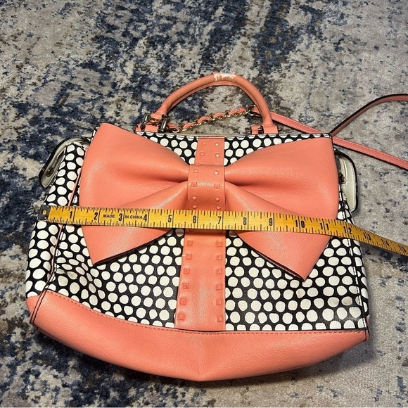 Betsey Johnson Curtsy Black & White Polka Dot Coral Bow Satchel - Picture 12 of 13